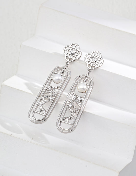Golden Lattice Pearl Drops Earrings